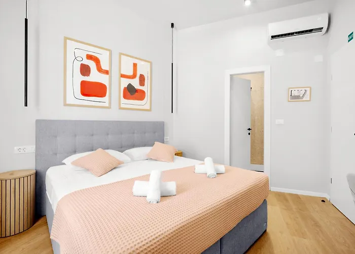 Modern Maja&inka アパート *