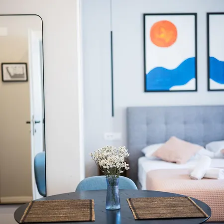 Apartment Modern Maja&inka