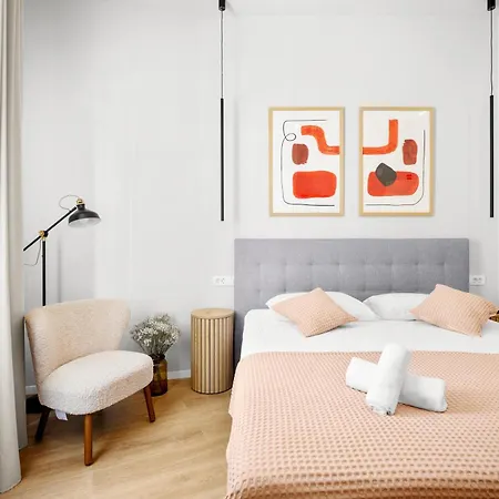 Apartment Modern Maja&inka
